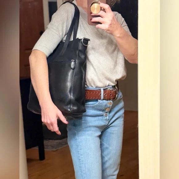 HOBO International RARE Vintage 2000’s Y2K 3-in-1 Black Leather Convertible Tote - Picture 5 of 13